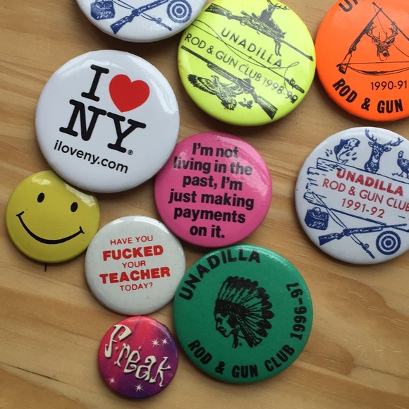 Button Pins - Picture 3 of 4